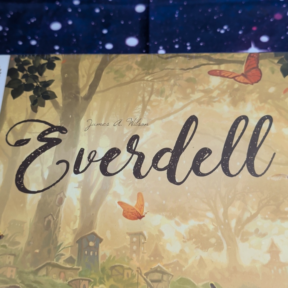 EVERDELL Board Game 1st Edition 2nd Printing 2019 Brand New Sealed - Picture 3 of 10